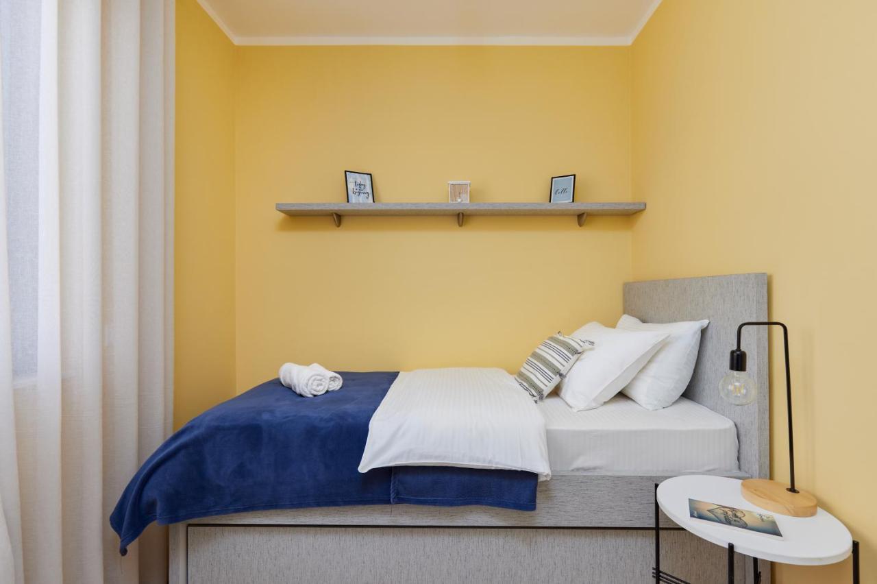 Premium-Designed Apartments Тиват Екстер'єр фото
